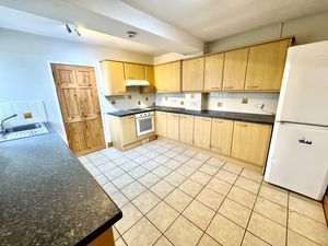 Photo 5- click for photo gallery